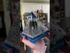 पारदर्शी इपॉक्सी राल के साथ सतहों को बदलना