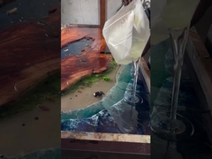 गहरे डालने वाले राल के साथ पैनोरमा दृश्य